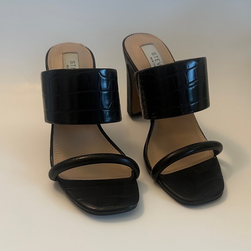 Steve Madden Black Croc-Embossed Mules